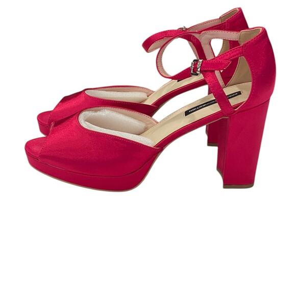 French Connection Women's Platform Peep Toe Pumps NEW Bright pink satin Size 11 - Picture 4 of 12